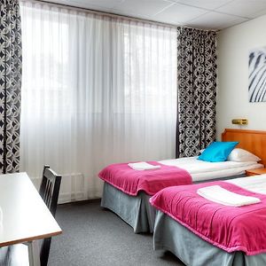 Alexandra Hotel